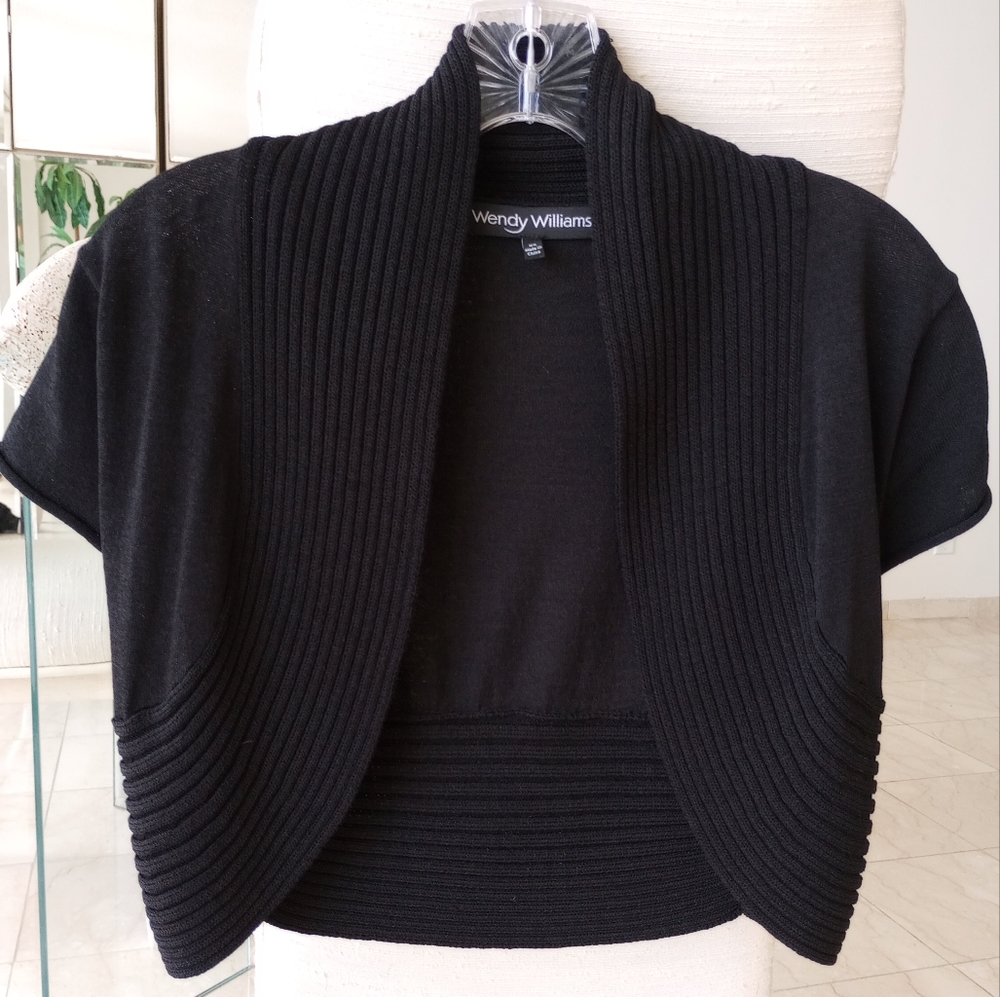 Cropped Open Front Sweater Black XS (NWOT)